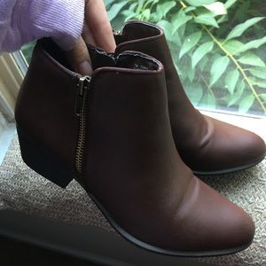 🌸ESPRIT ANKLE BOOTIES🌸